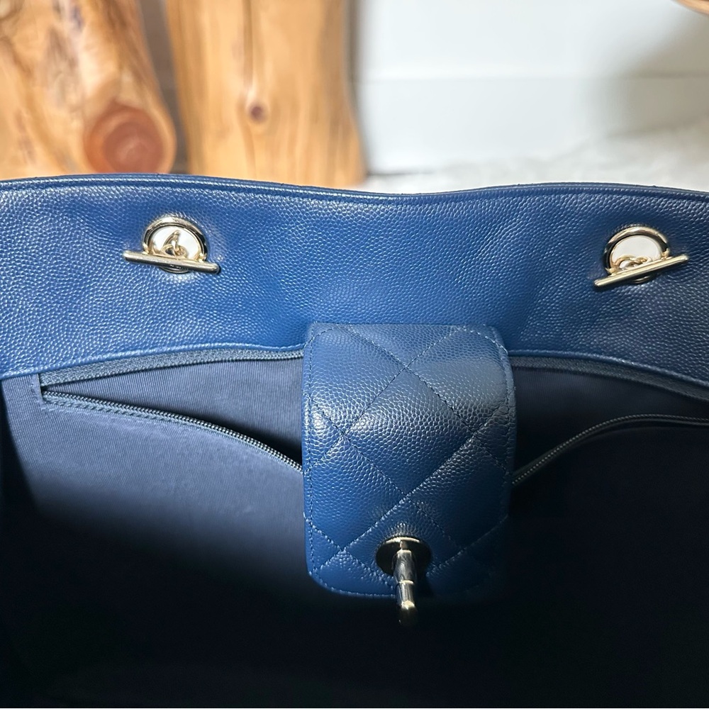 CHANEL Navy Quilted Tote with Chain Straps - Picture 8 of 12